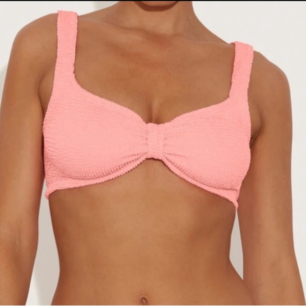 New Hunza g Bonnie bikini top in peach one size